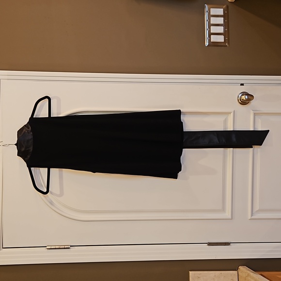 TOM FORD black top with leather bow - Picture 4 of 9